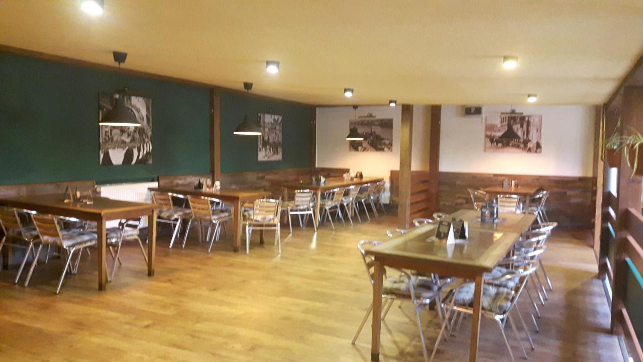 Victoria - Penzion & Restaurant Zwoleń Zewnętrze zdjęcie