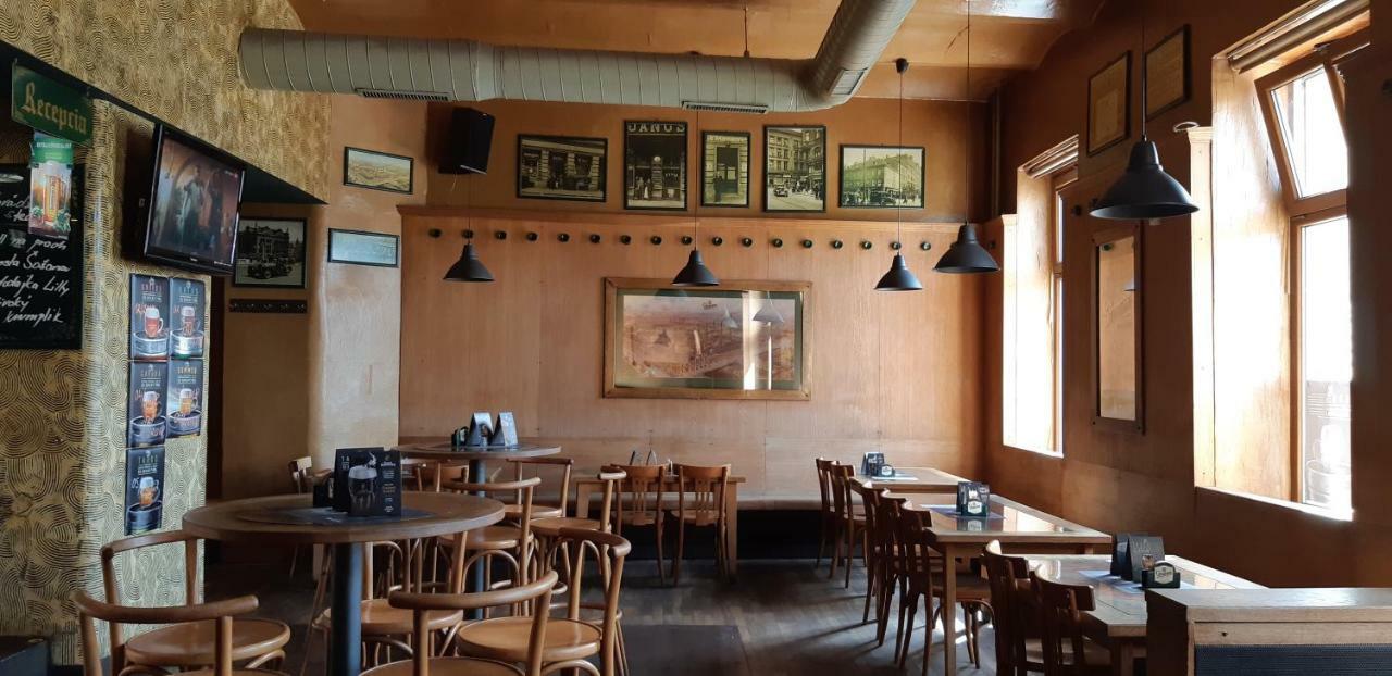 Victoria - Penzion & Restaurant Zwoleń Zewnętrze zdjęcie